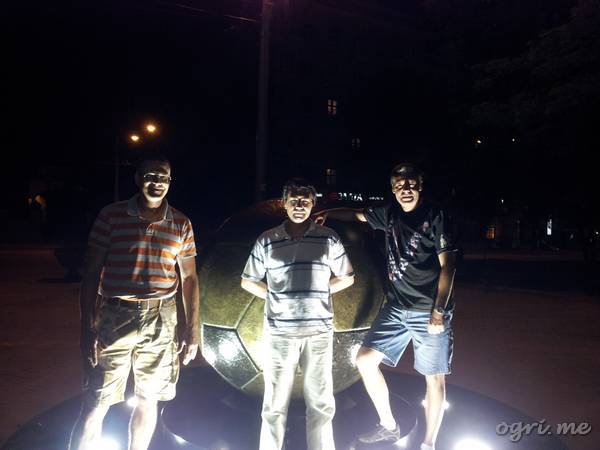 Три демонических фана