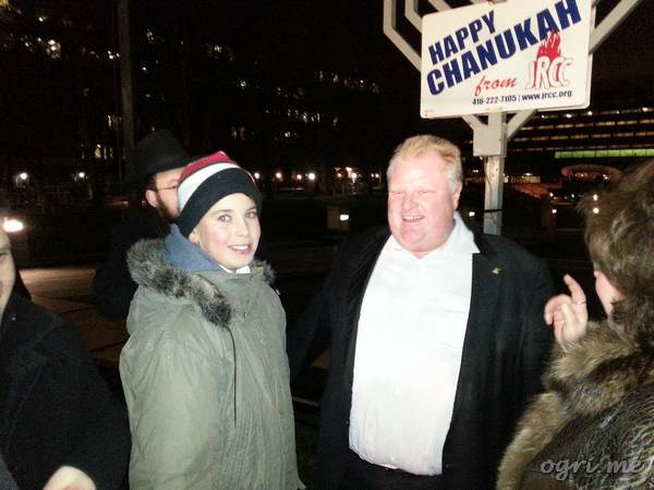 leon-and-mayor.jpg